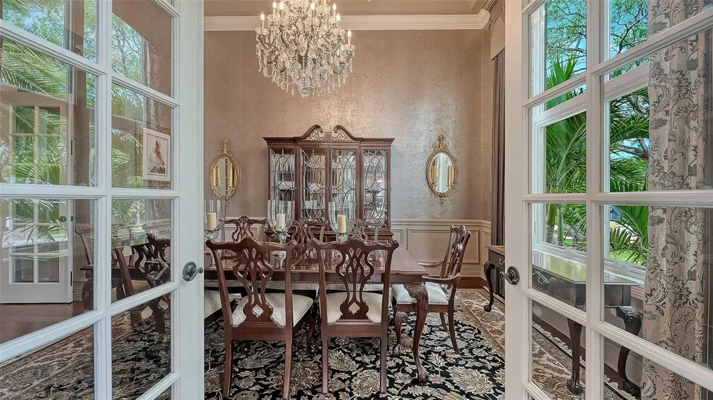 1240 Hillview Drive Sarasota FL 34239