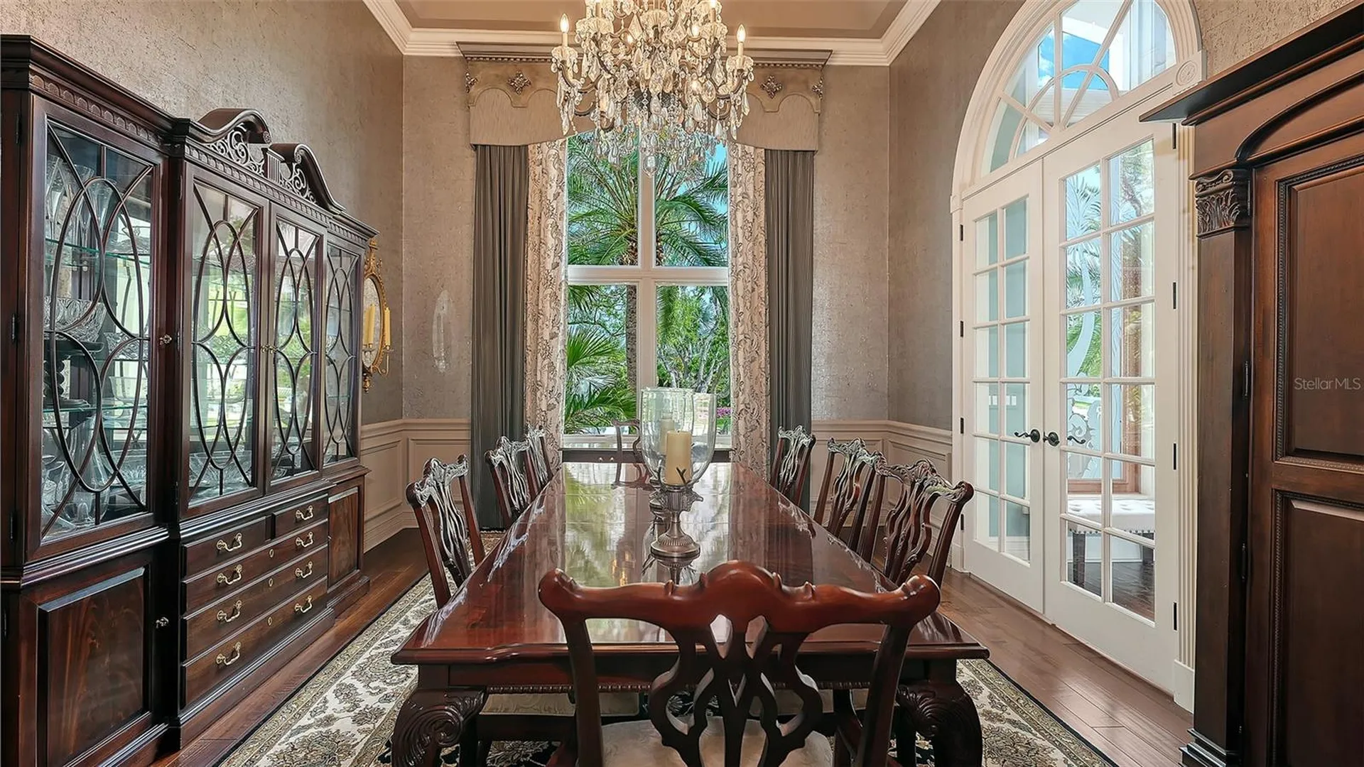 1240 Hillview Drive Sarasota FL 34239