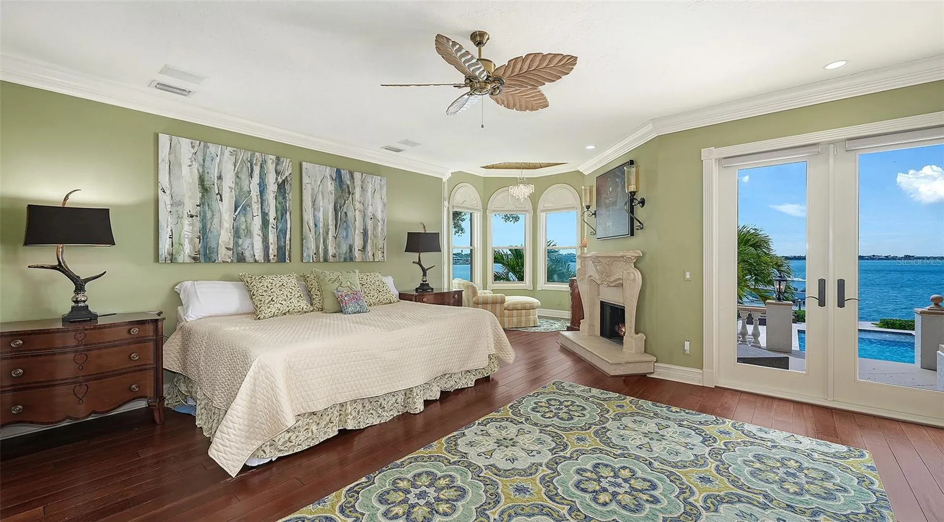 1240 Hillview Drive Sarasota FL 34239