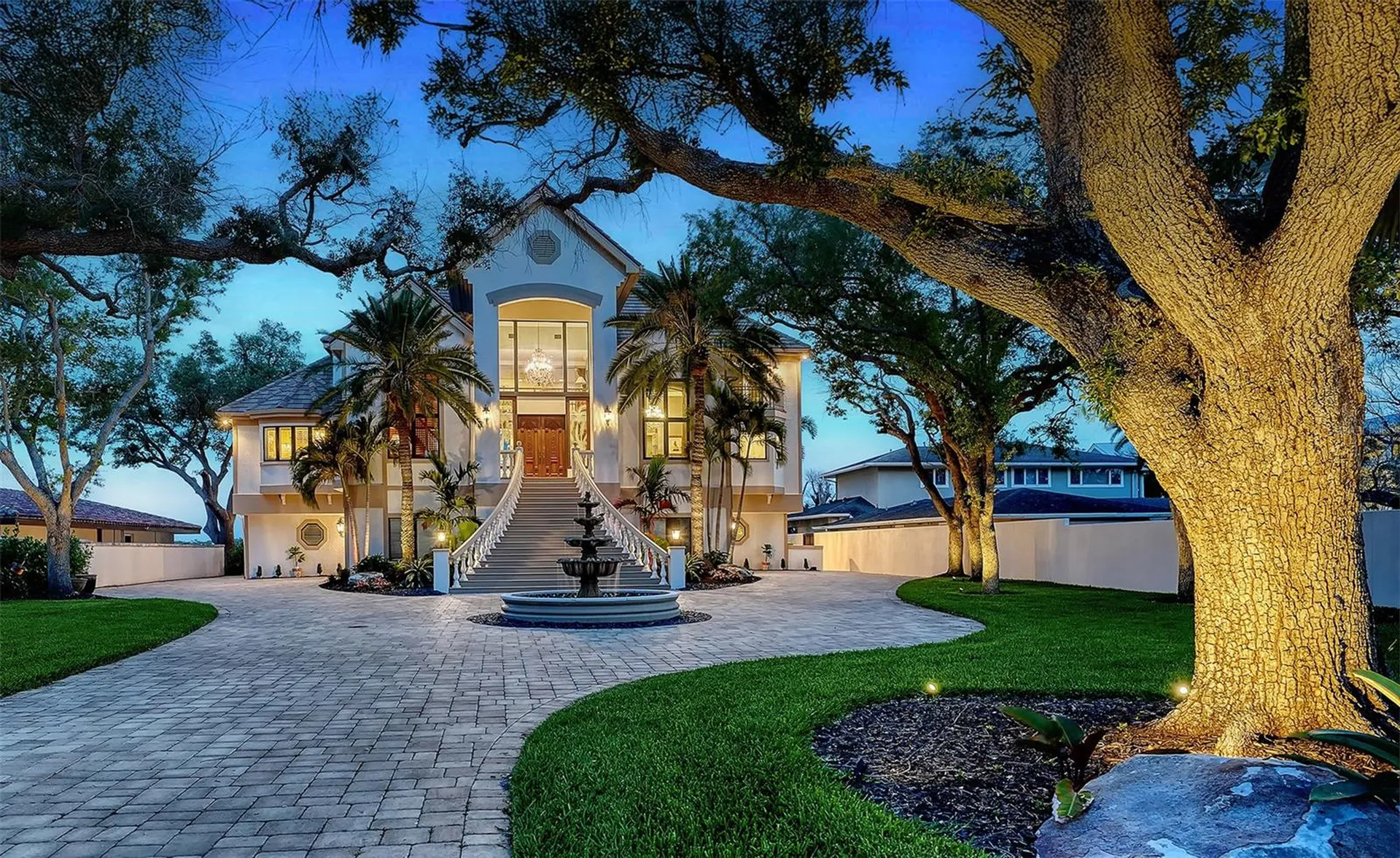1240 Hillview Drive Sarasota FL 34239