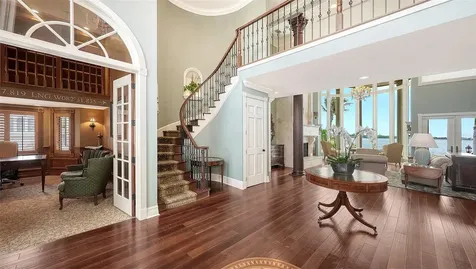1240 Hillview Drive Sarasota FL 34239