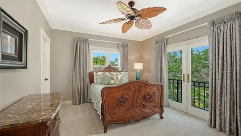 1240 Hillview Drive Sarasota FL 34239