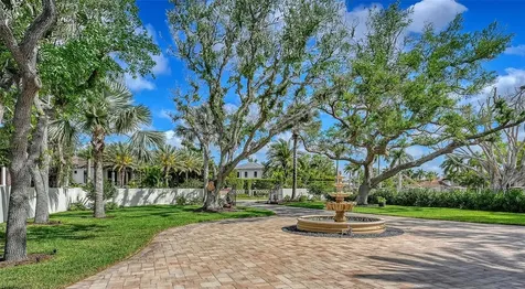 1240 Hillview Drive Sarasota FL 34239