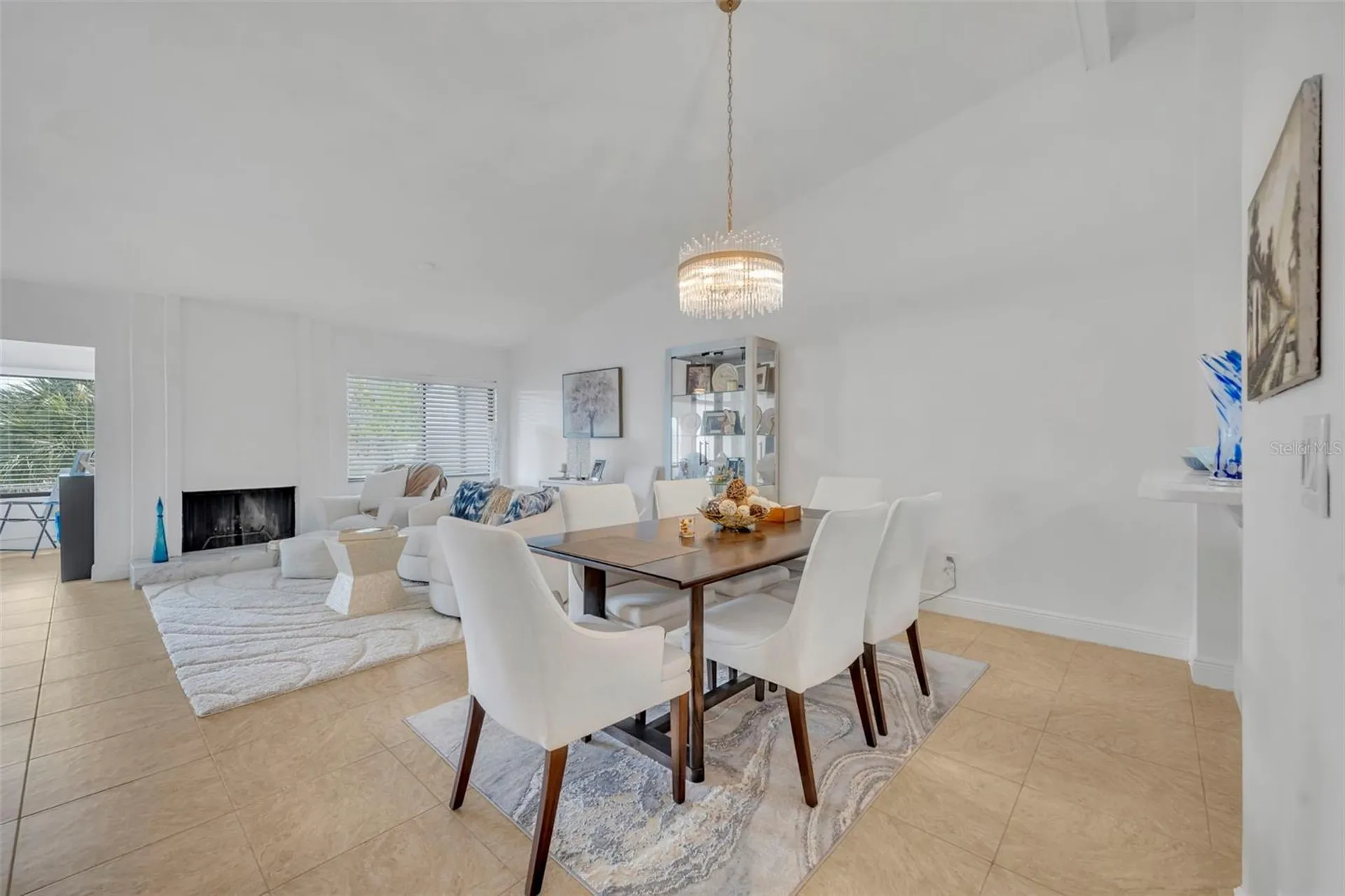 3 Escondido Circle Altamonte Springs FL 32701