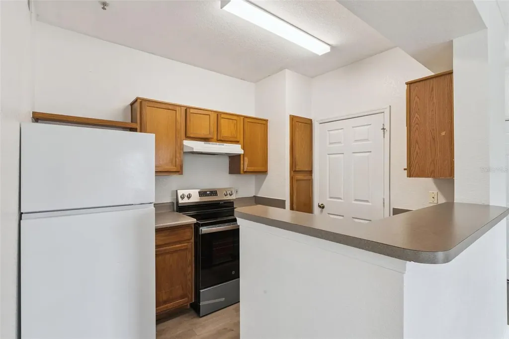 3702 Palm Desert Lane Orlando FL 32839