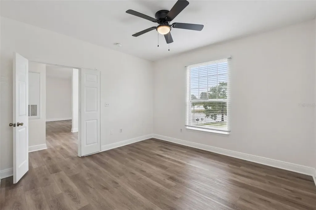 3702 Palm Desert Lane Orlando FL 32839