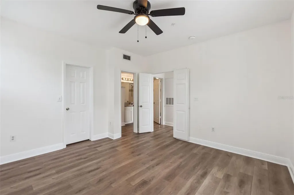 3702 Palm Desert Lane Orlando FL 32839