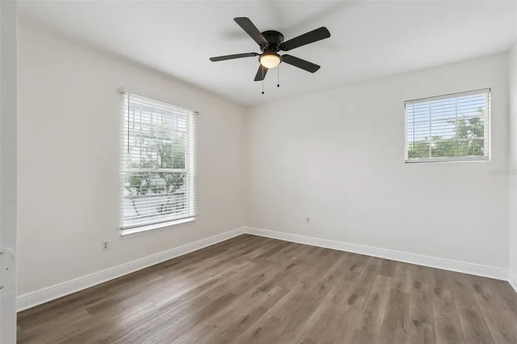 3702 Palm Desert Lane Orlando FL 32839