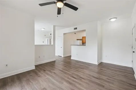 3702 Palm Desert Lane Orlando FL 32839