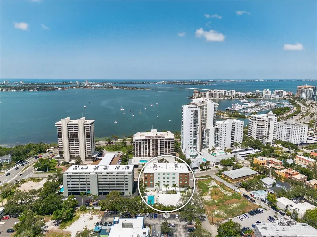 711 S Palm Avenue Sarasota FL 34236
