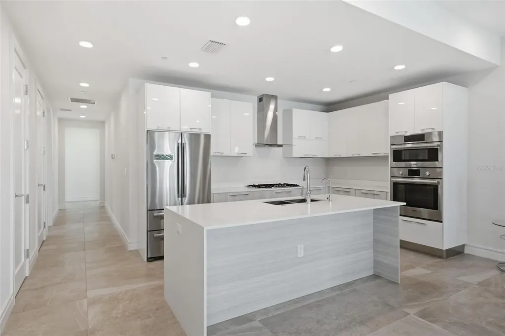 711 S Palm Avenue Sarasota FL 34236