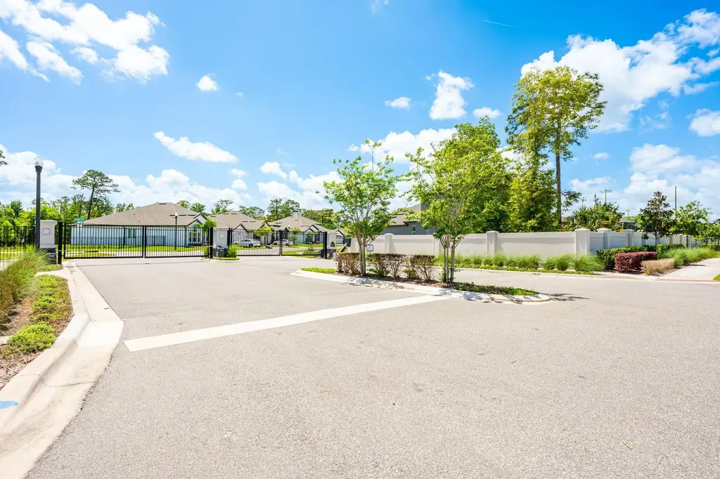 2234 Maroon Flame Court Oviedo FL 32765