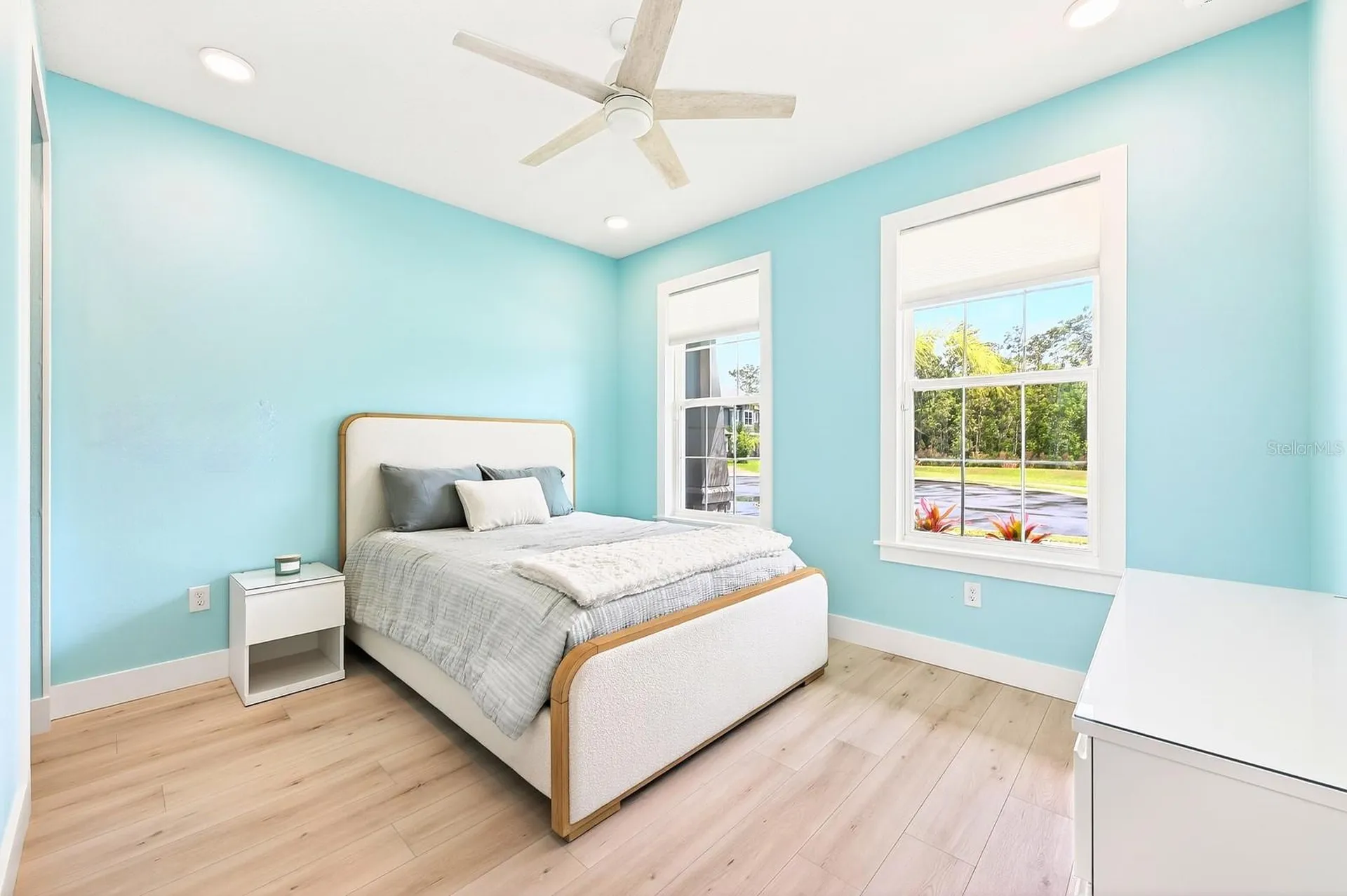 2234 Maroon Flame Court Oviedo FL 32765