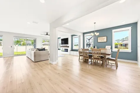 2234 Maroon Flame Court Oviedo FL 32765