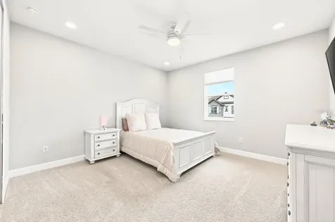 2234 Maroon Flame Court Oviedo FL 32765