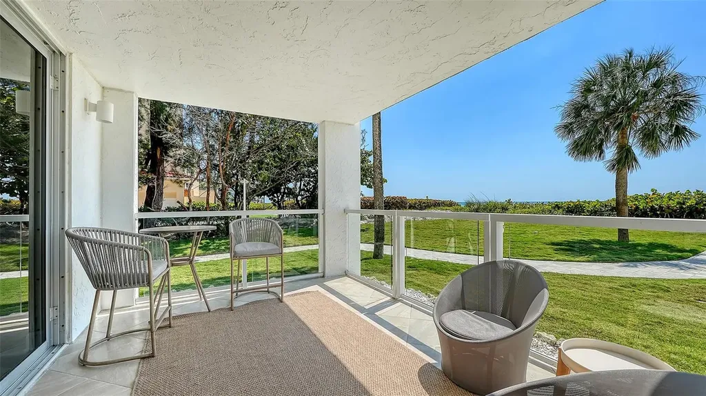 2425 Gulf Of Mexico Drive Longboat Key FL 34228