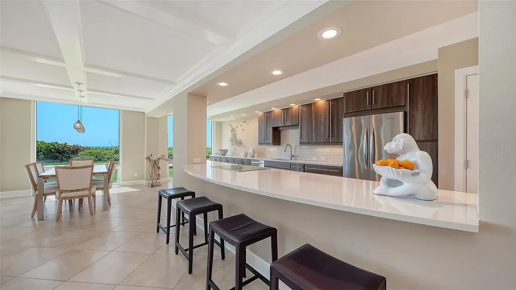 2425 Gulf Of Mexico Drive Longboat Key FL 34228