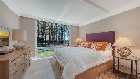 2425 Gulf Of Mexico Drive Longboat Key FL 34228