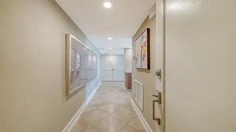 2425 Gulf Of Mexico Drive Longboat Key FL 34228