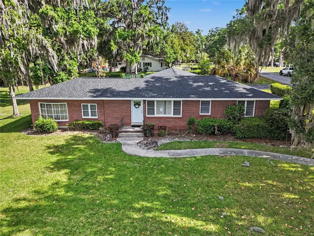 1631 SE 17th Street Ocala FL 34471