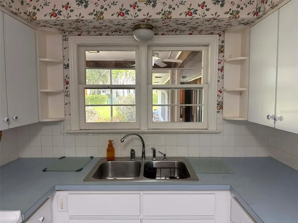 1631 SE 17th Street Ocala FL 34471