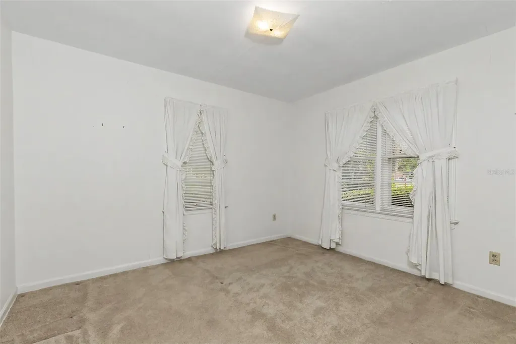 1631 SE 17th Street Ocala FL 34471