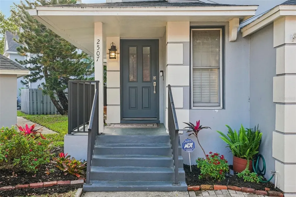 2507 Crowder Lane Tampa FL 33629