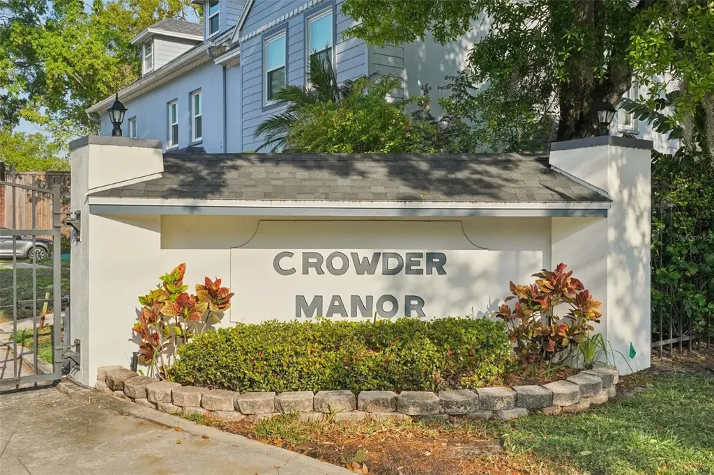 2507 Crowder Lane Tampa FL 33629