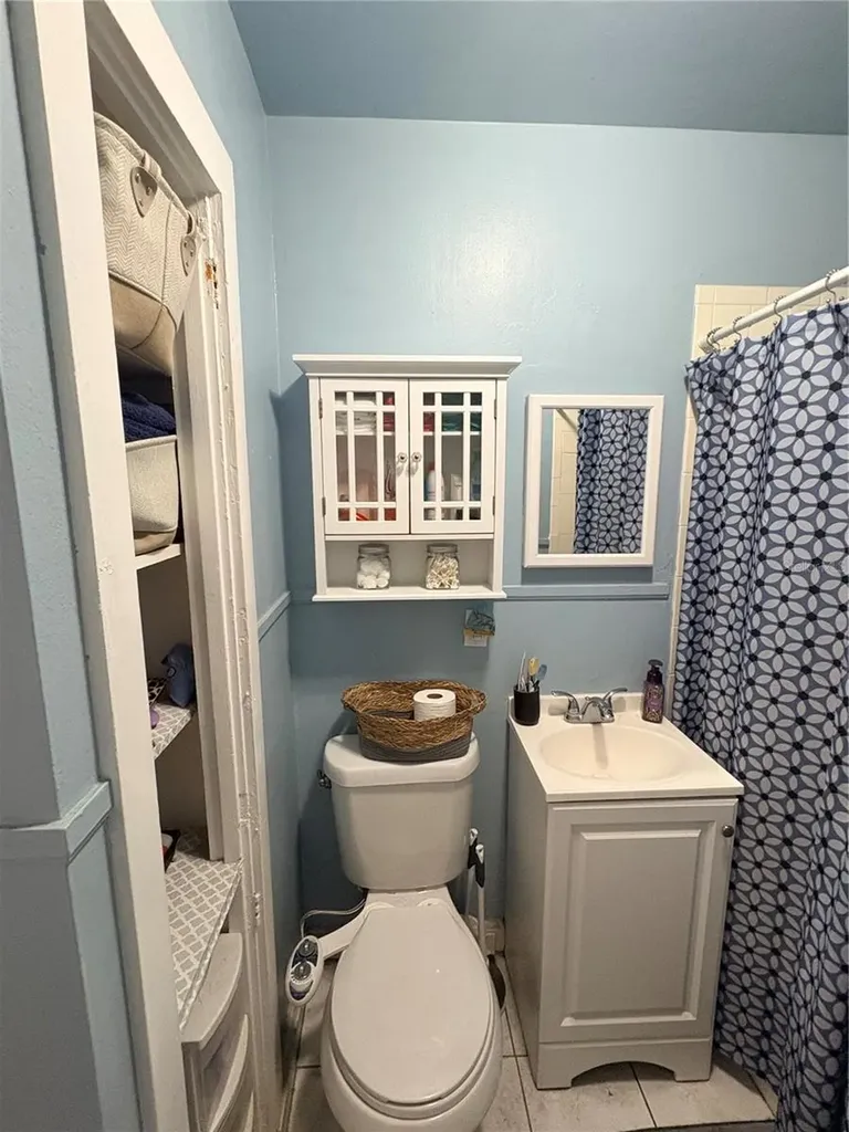 1002 Oakhill Street Lakeland FL 33815