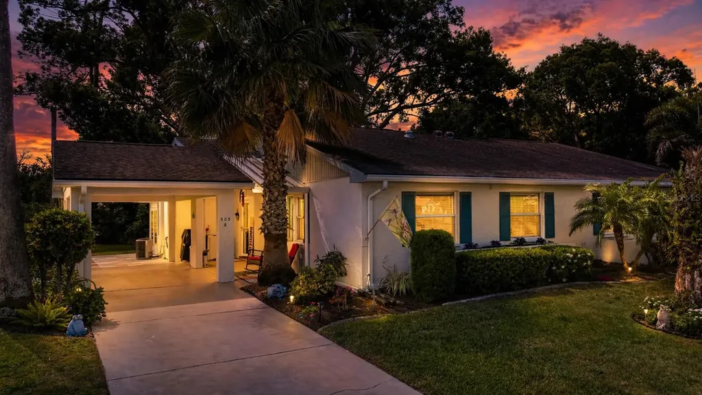 505 Finsbury Circle Sun City Center FL 33573