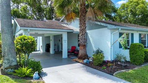 505 Finsbury Circle Sun City Center FL 33573