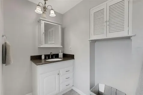 3174 Regatta Circle Sarasota FL 34231