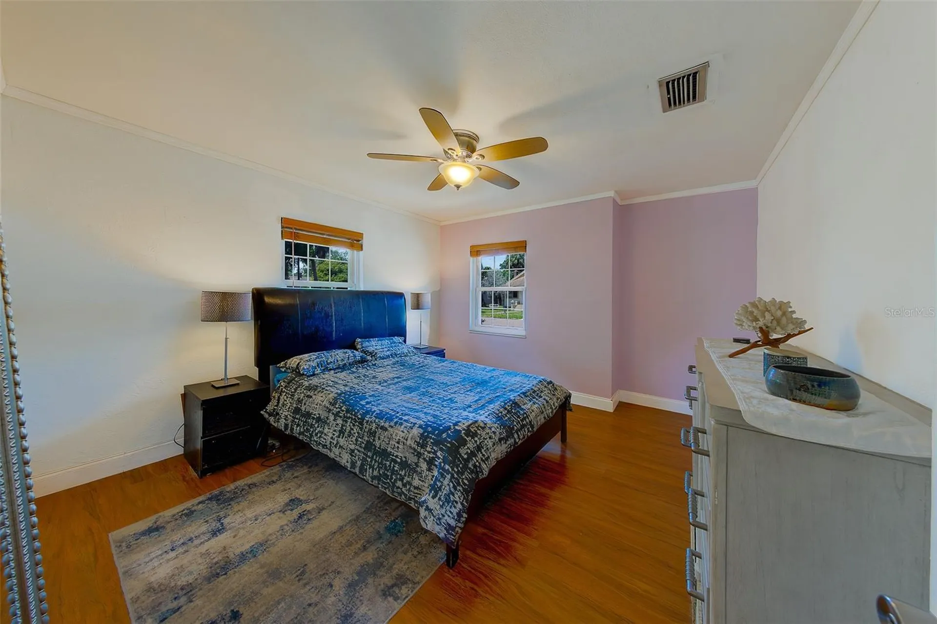636 37th Avenue S St Petersburg FL 33705