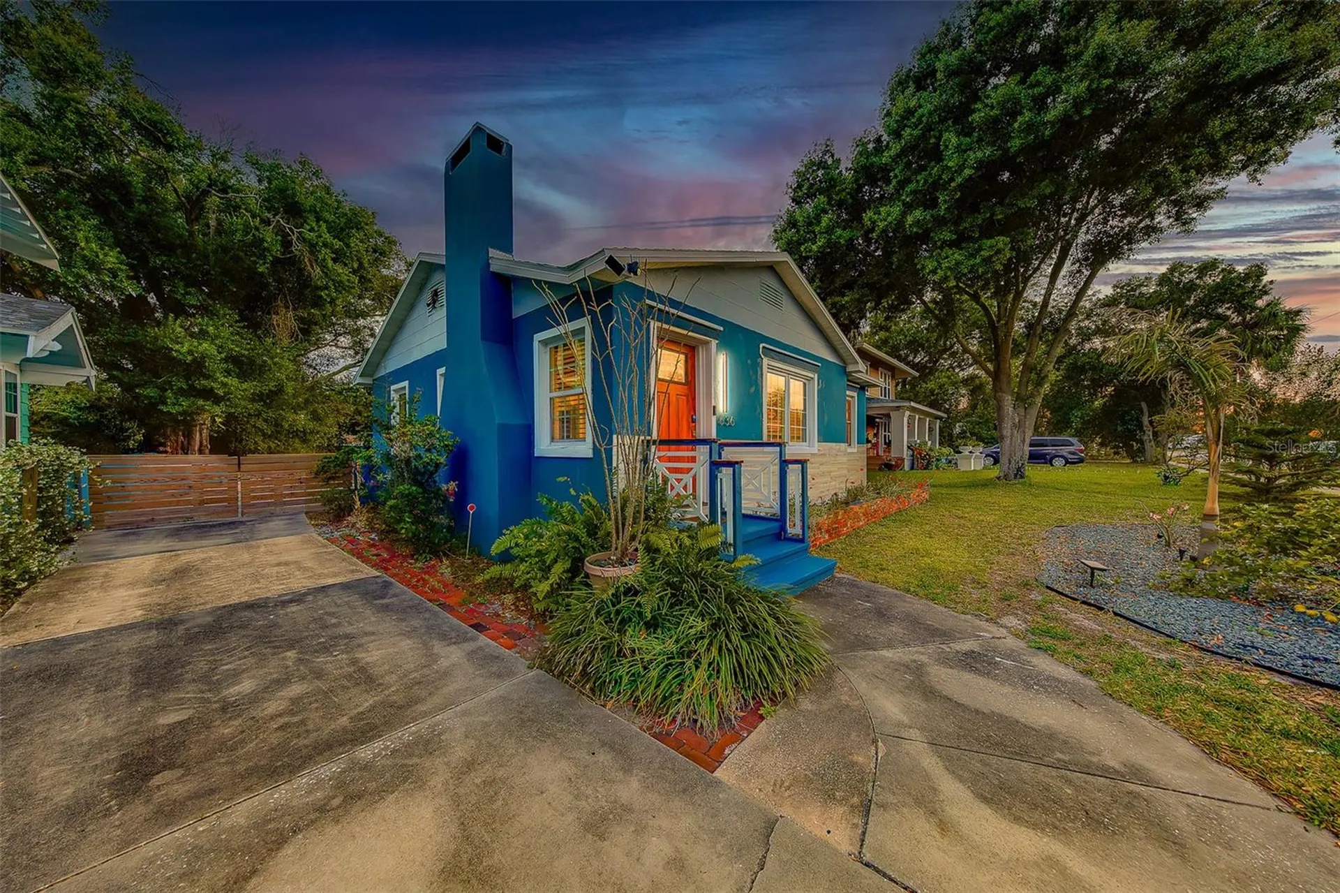 636 37th Avenue S St Petersburg FL 33705