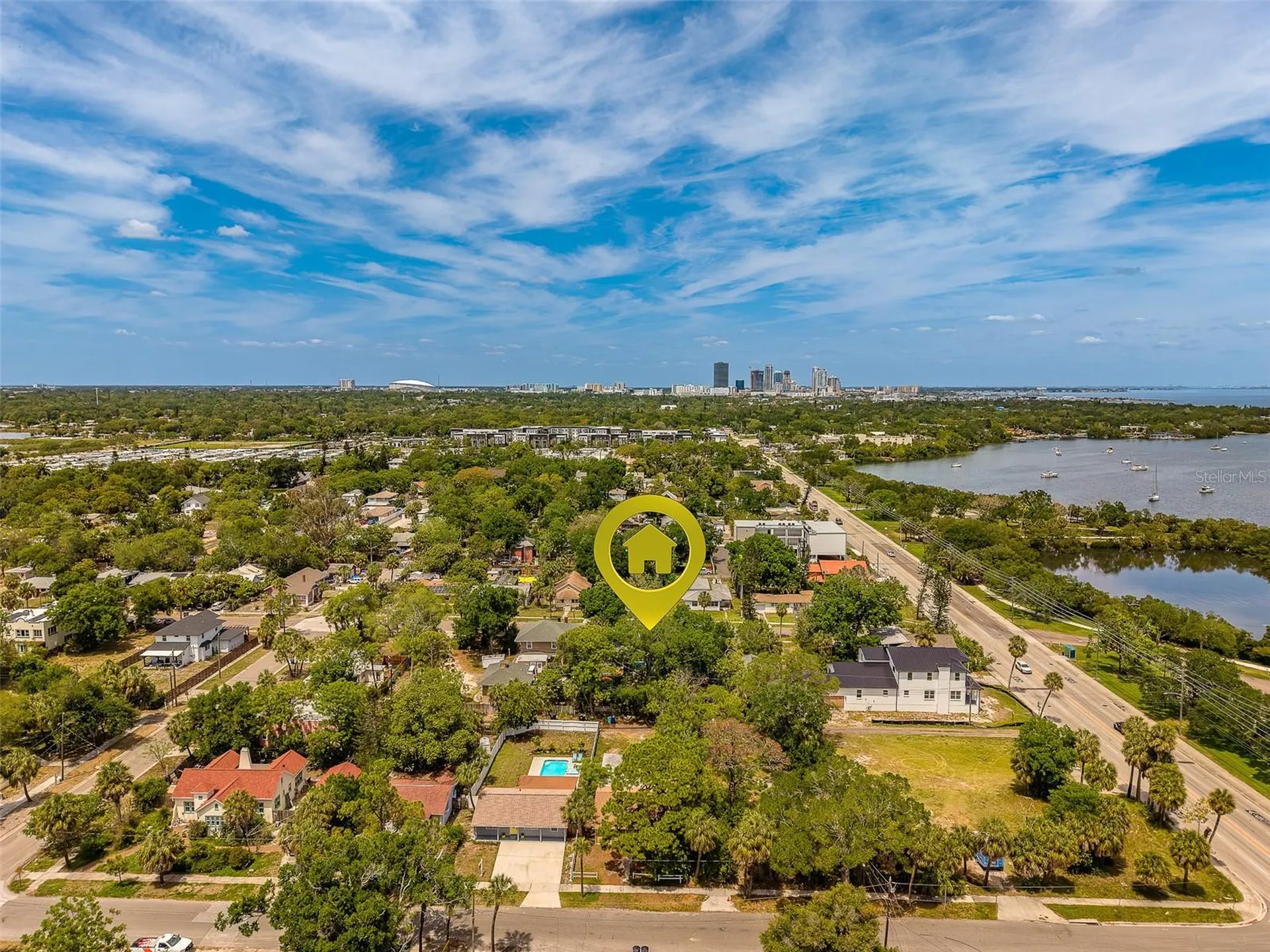 636 37th Avenue S St Petersburg FL 33705