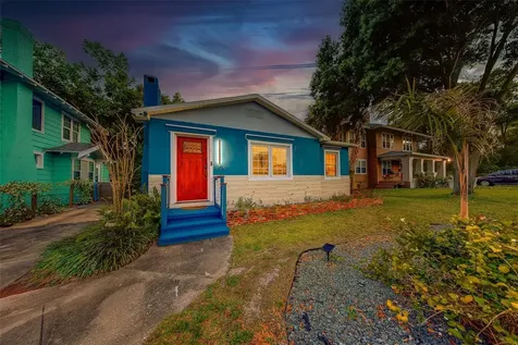 636 37th Avenue S St Petersburg FL 33705