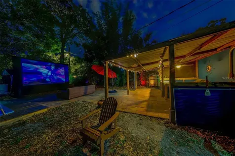 636 37th Avenue S St Petersburg FL 33705