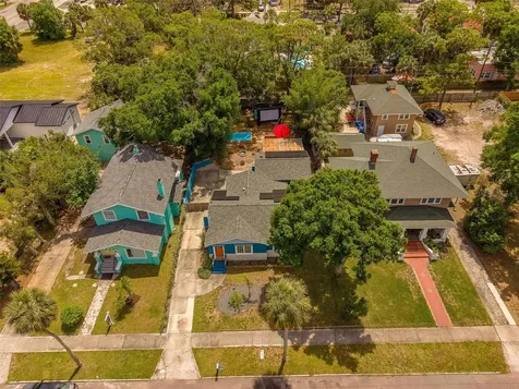 636 37th Avenue S St Petersburg FL 33705
