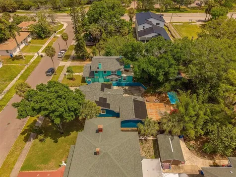 636 37th Avenue S St Petersburg FL 33705