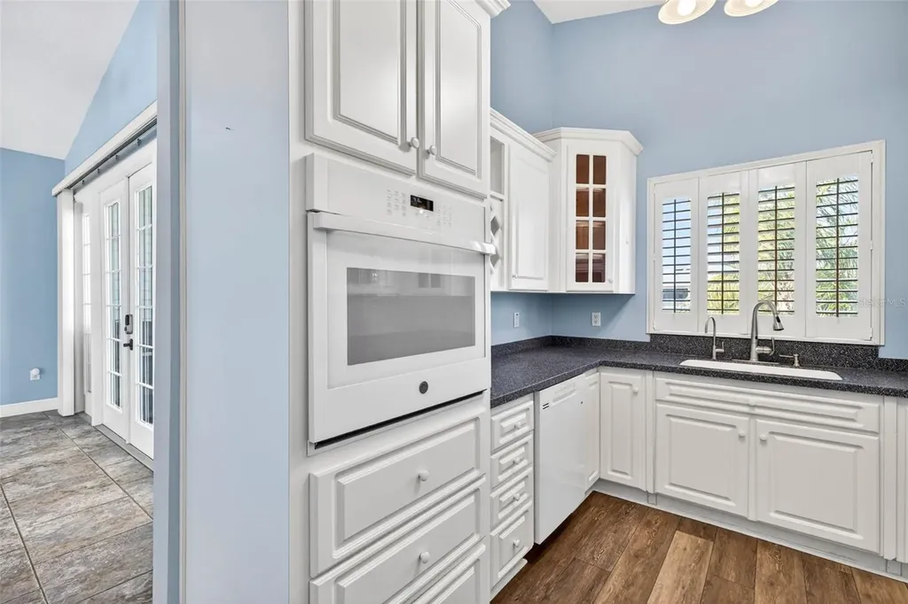 821 Blue Heron Boulevard Ruskin FL 33570