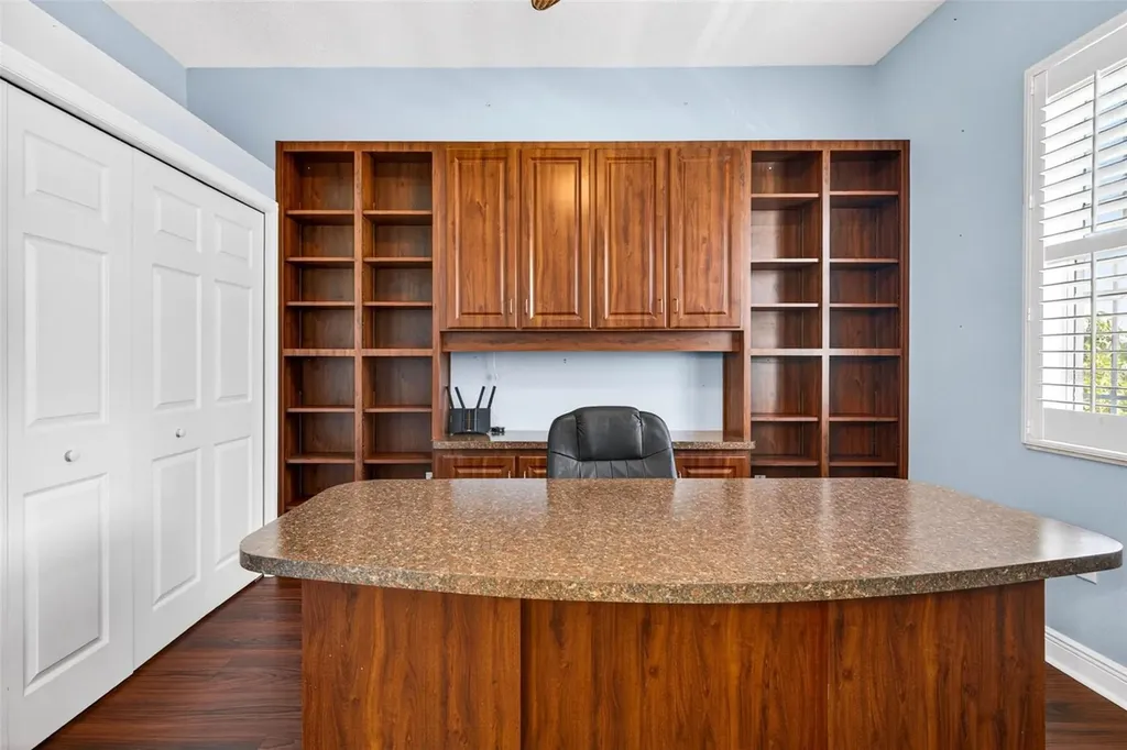 821 Blue Heron Boulevard Ruskin FL 33570