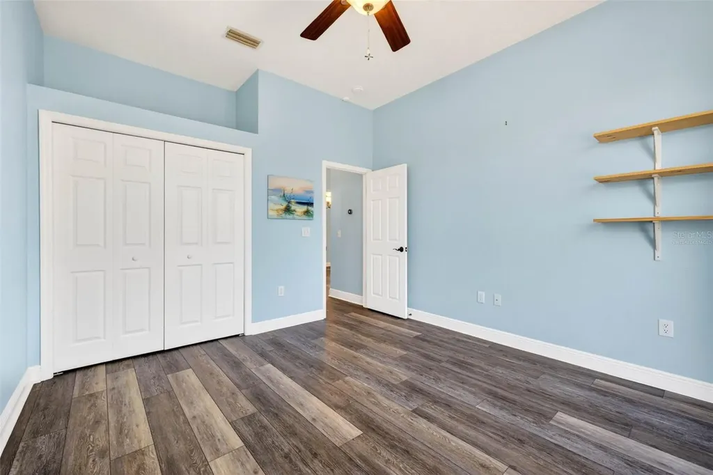 821 Blue Heron Boulevard Ruskin FL 33570