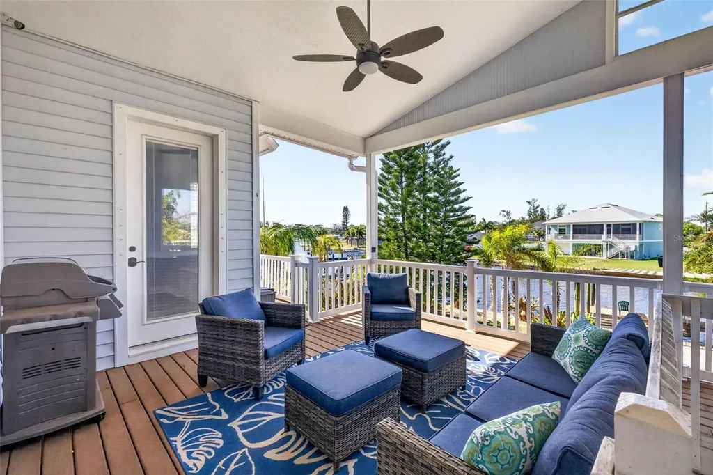 821 Blue Heron Boulevard Ruskin FL 33570