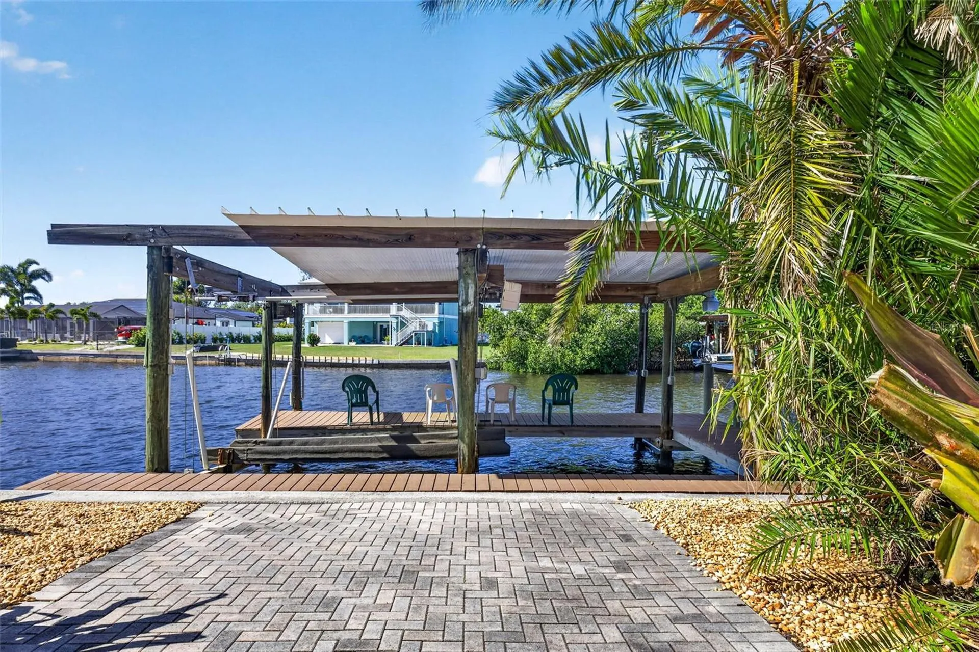 821 Blue Heron Boulevard Ruskin FL 33570
