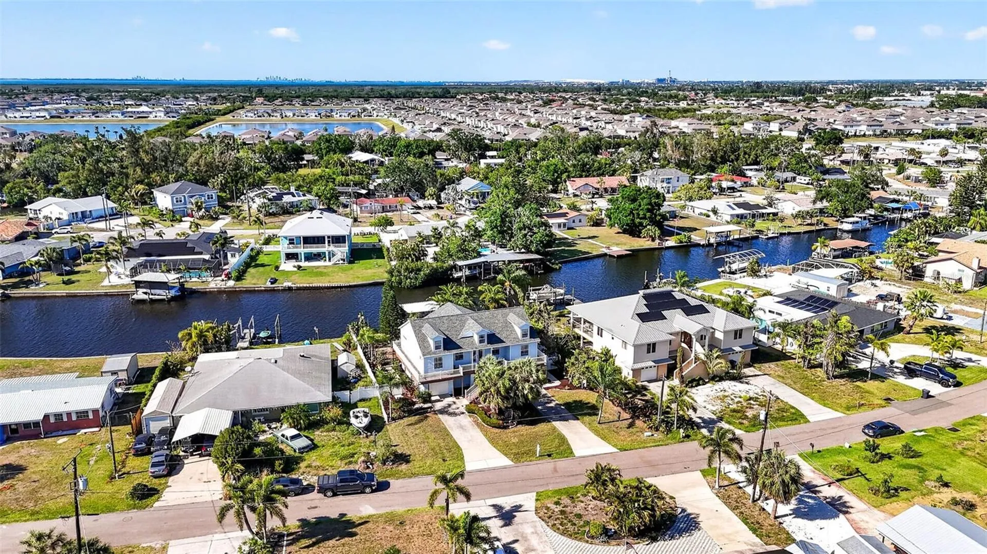 821 Blue Heron Boulevard Ruskin FL 33570