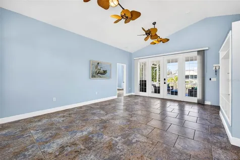821 Blue Heron Boulevard Ruskin FL 33570