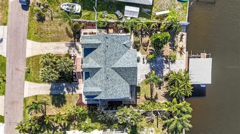 821 Blue Heron Boulevard Ruskin FL 33570