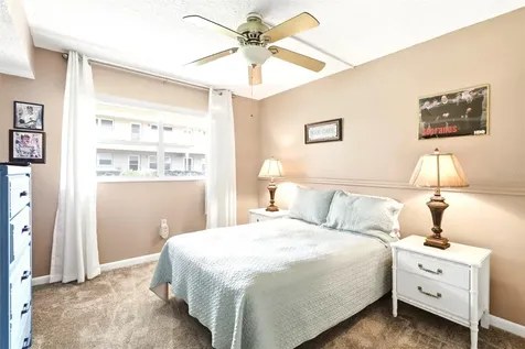 10034 64th Avenue N St Petersburg FL 33708