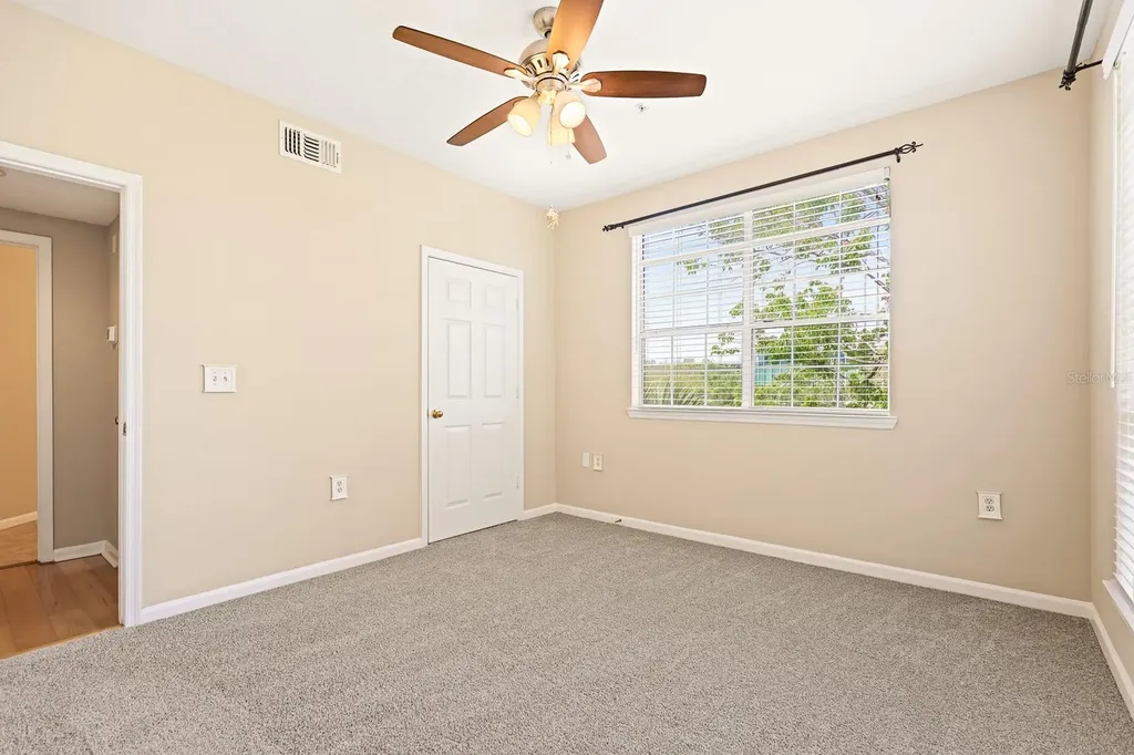 5302 Bay Club Circle Tampa FL 33607