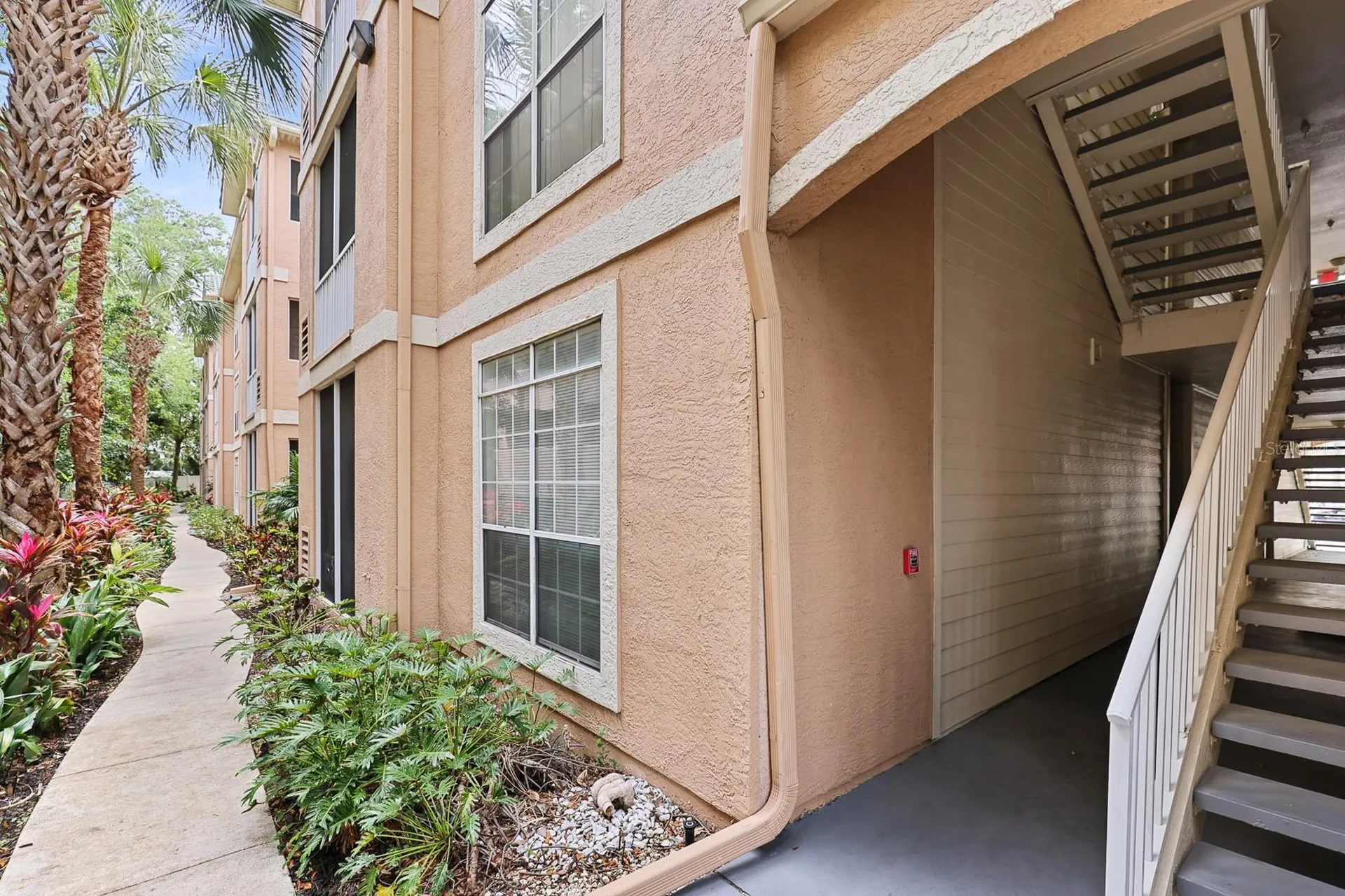 5302 Bay Club Circle Tampa FL 33607